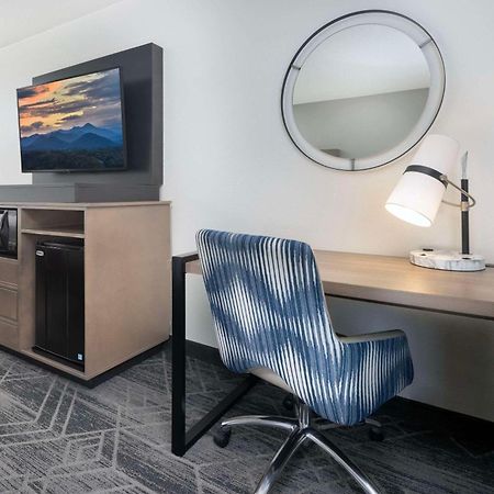 Country Inn & Suites By Radisson Asheville Downtown Tunnel Road Eksteriør bilde