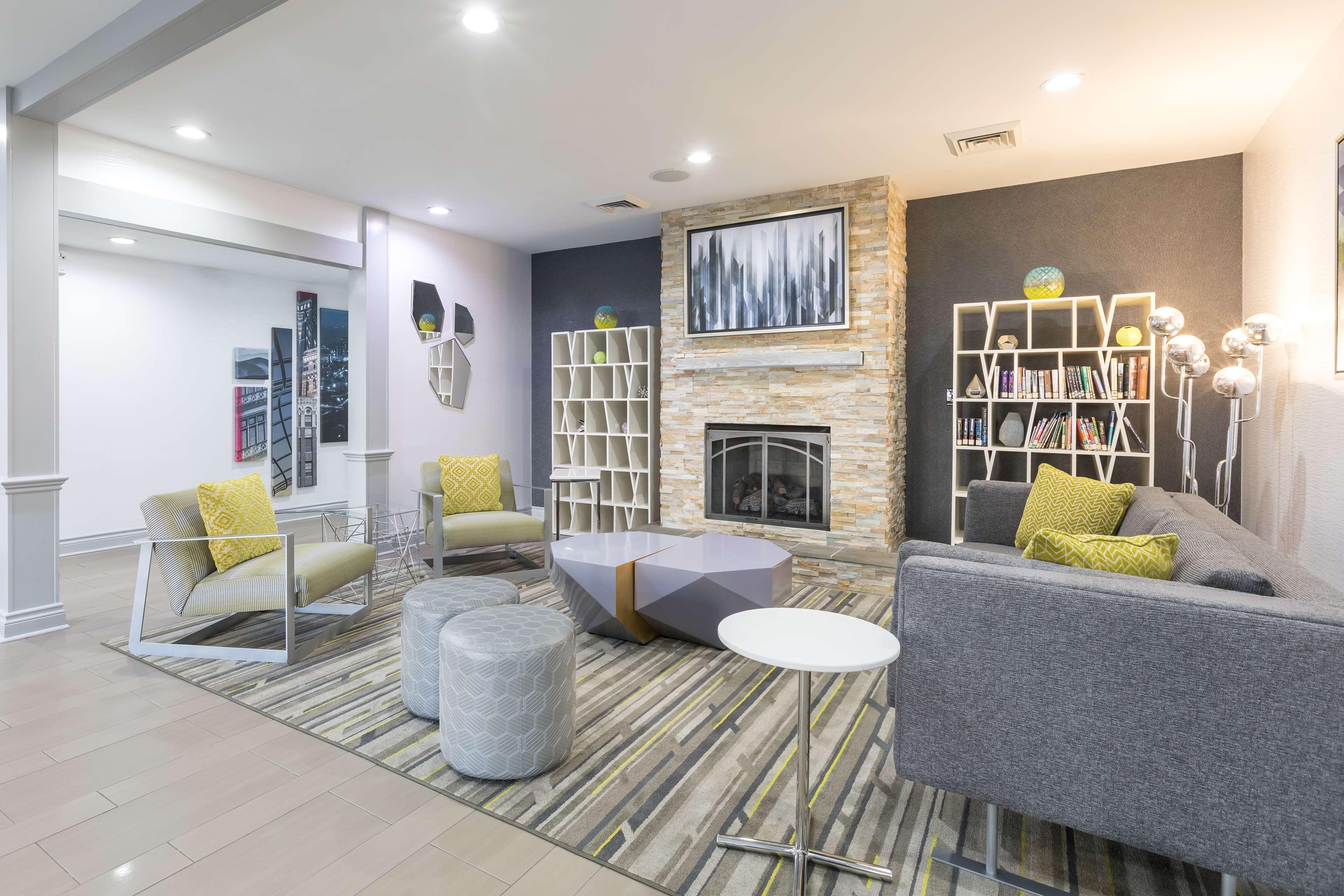 Country Inn & Suites By Radisson Asheville Downtown Tunnel Road Eksteriør bilde