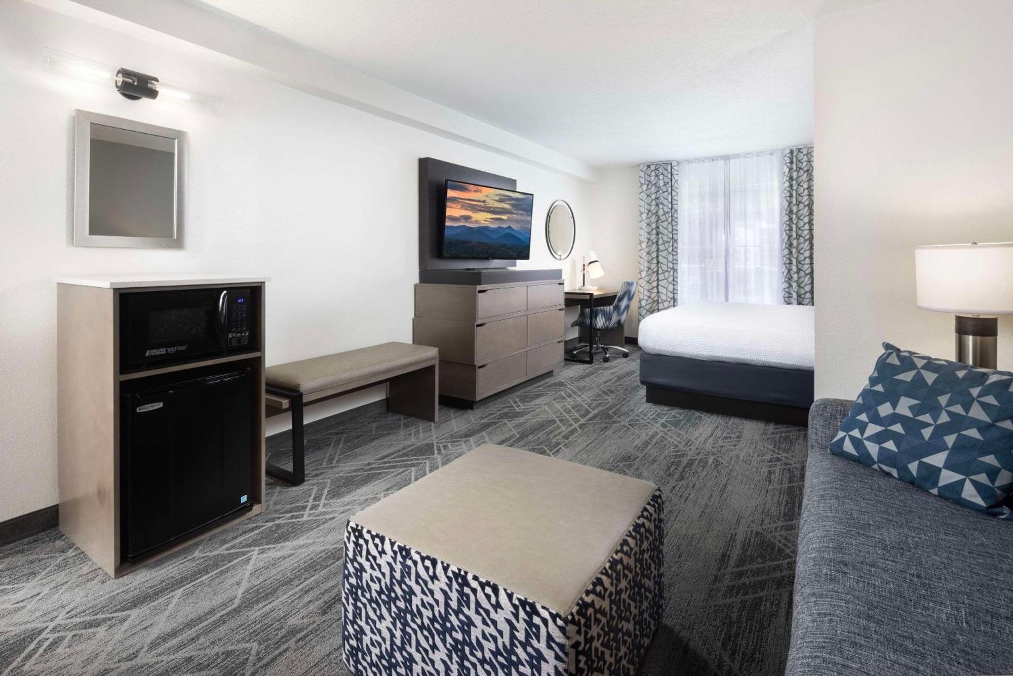 Country Inn & Suites By Radisson Asheville Downtown Tunnel Road Eksteriør bilde