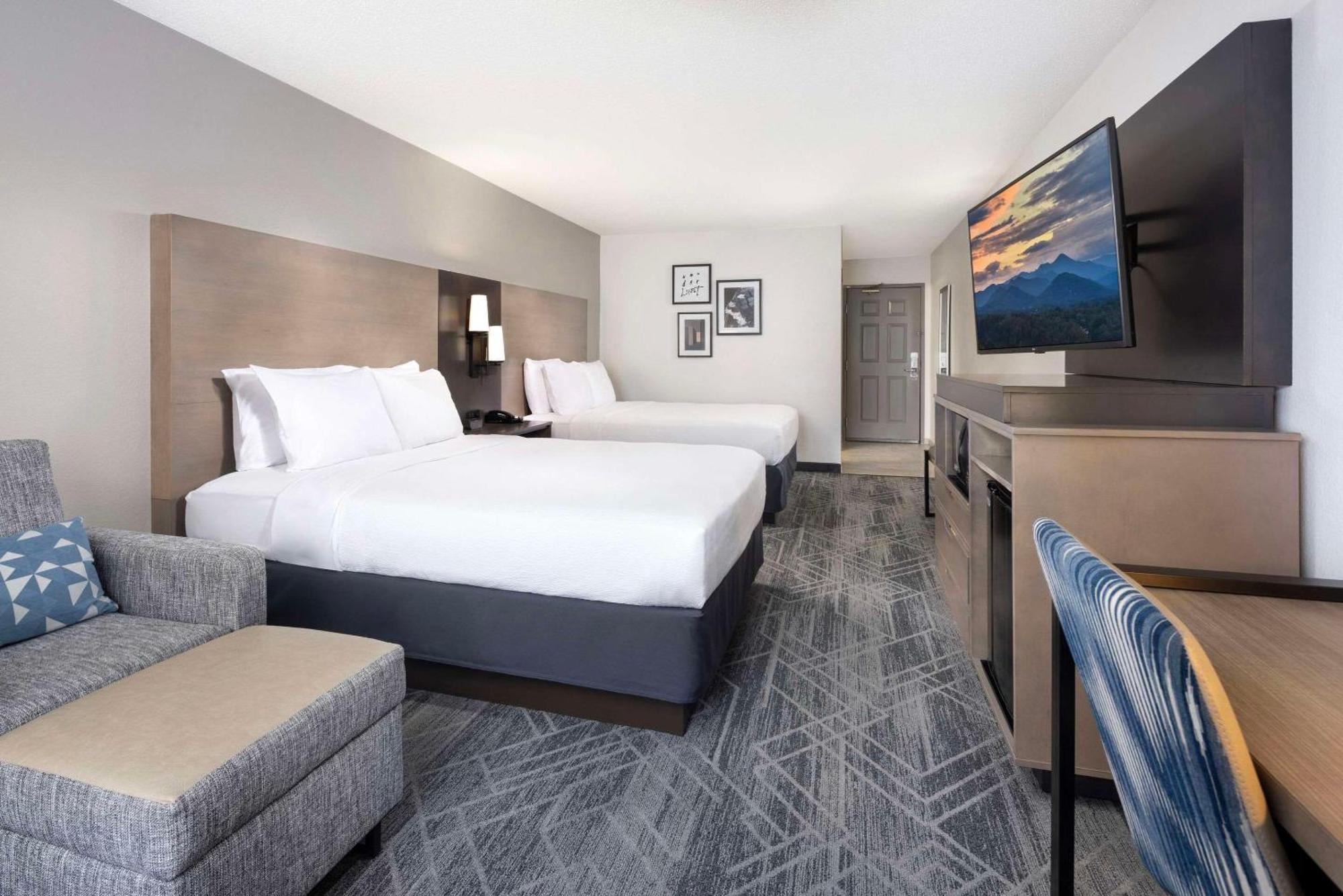 Country Inn & Suites By Radisson Asheville Downtown Tunnel Road Eksteriør bilde