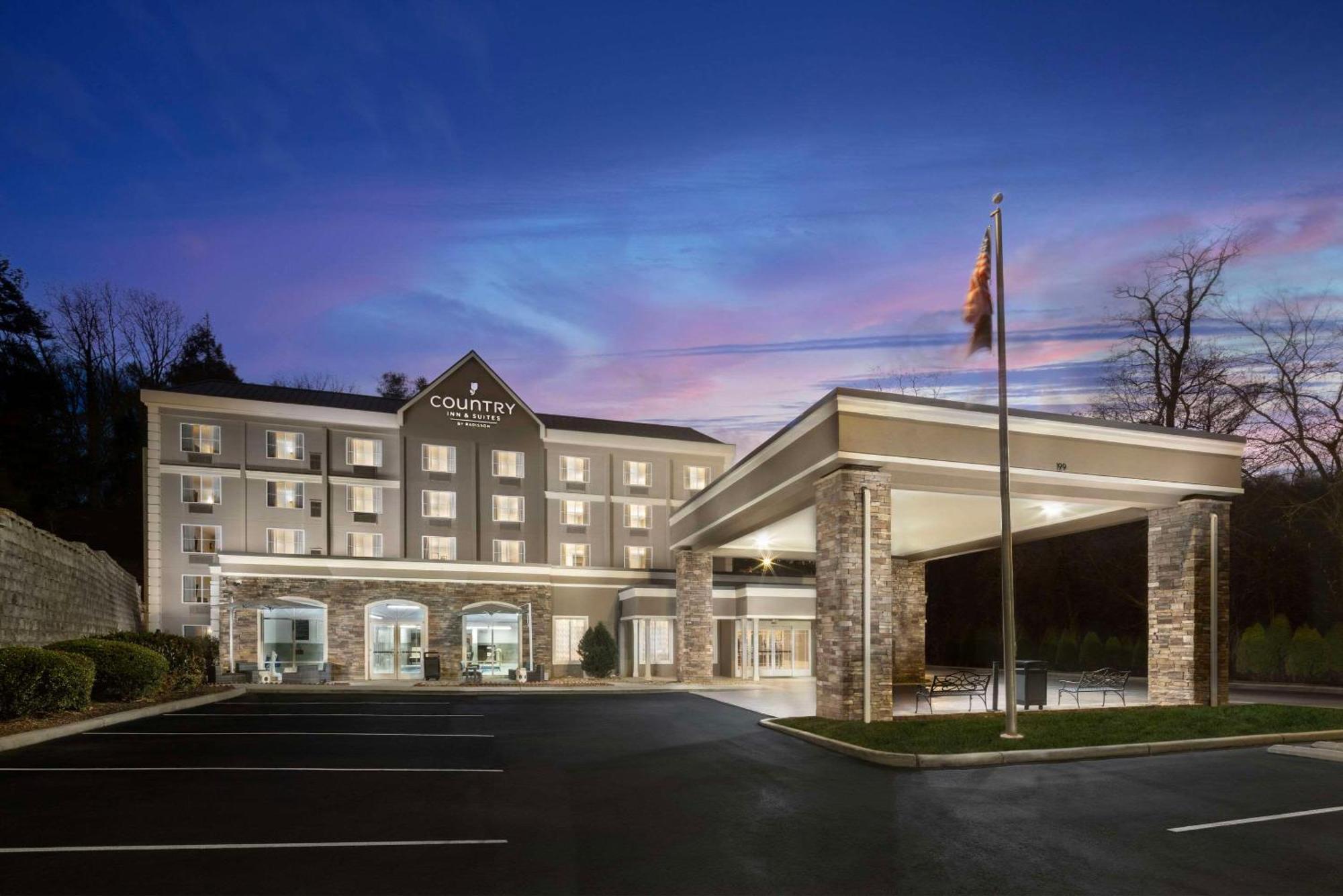 Country Inn & Suites By Radisson Asheville Downtown Tunnel Road Eksteriør bilde