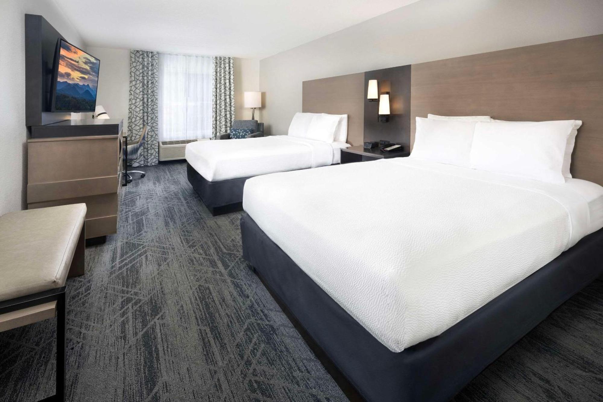 Country Inn & Suites By Radisson Asheville Downtown Tunnel Road Eksteriør bilde